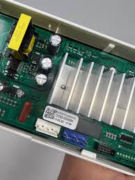 DD97-00547D Couvercle d'assemblage Commande de puissance B