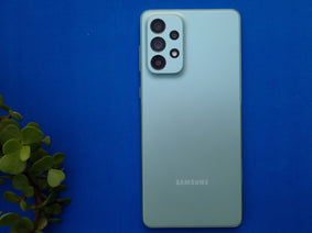 Samsung SM2G973UZKACCT - Mobile 5G ultra-performant avec configuration de caméra IA