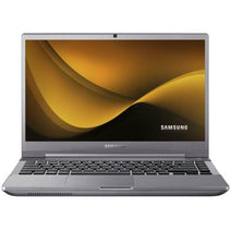 Samsung NP700Z5AS04US : ordinateur portable édition gaming avec graphiques compatibles VR et taux de rafraîchissement rapide.