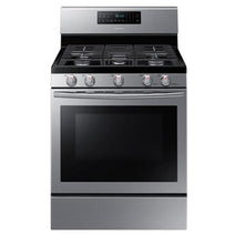Cuisinière à gaz à convection autonettoyante Samsung NX58H5600SS/AA de 5,8 pi³