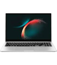 Samsung NP340XLAKA9US : ordinateur portable édition Premium avec écran cristallin et deux haut-parleurs.