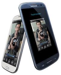 Smartphone Samsung L710 : conception compacte et performances fiables