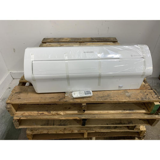 Climatiseur multi-zone Samsung AJ009JNADCH/AA série FJM 9 MBH, montage mural, mini-split intérieur, zone unique