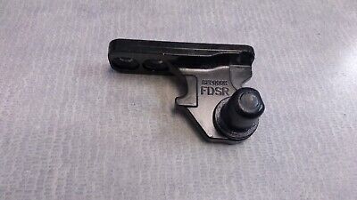 DA61-10860A HINGE-MIDDLE RIGHT