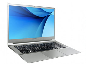 Ordinateur portable Samsung NP930XEDKF1US : ultra-fin et léger, doté d'un processeur hautes performances et d'un écran époustouflant.